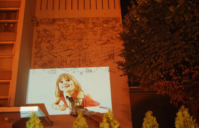 У центрі Вінниці на будівлі з'явився ще один масштабний малюнок (Фото)